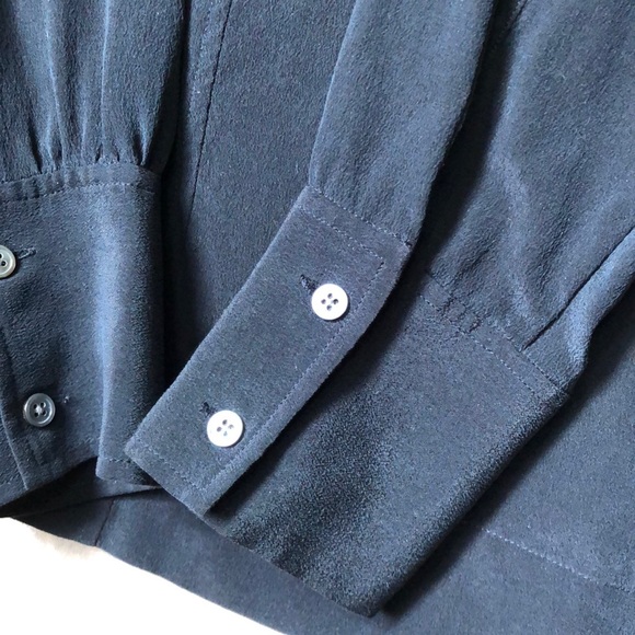 Everlane silk blouse - Picture 2 of 3